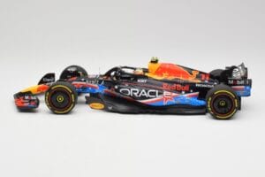 Red Bull RB19 #1 M. Verstappen Austin GP Winner 2023 Minichamps 1:18 110231901 Metāls — attēls 3 no 6