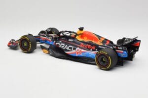 Red Bull RB19 #11 S. Perez Austin GP 2023 Minichamps 1:18 110231911 Metāls — attēls 5 no 6