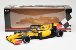 Renault F1 Team R30 #11 V. Petrov Showcar F1 2010 Minichamps 1:18 150100082 Metāls — attēls 6 no 6