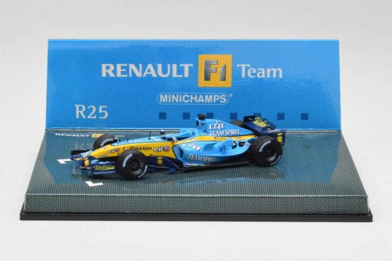 Renault R25 #1 F. Alonso F1 World Champion 2005 Minichamps 1:43 403050105 Metāls