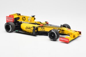 Renault R30 R. Kubica / V. Petrov F1 Showcar 2010 Minichamps 1:18 7711428831 Metāls — attēls 4 no 6