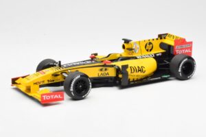 Renault R30 R. Kubica / V. Petrov F1 Showcar 2010 Minichamps 1:18 7711428831 Metāls