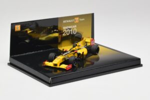 Renault R30 #10 R. Kubica F1 2010 Minichamps 1:43 576410 Metāls — attēls 2 no 4
