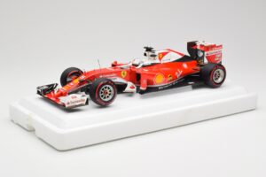 Scuderia Ferrari SF16-H #5 S. Vettel Italian GP 2016 BBR 1:18 BBR181625 Metāls