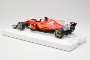 Scuderia Ferrari SF70H #5 S. Vettel Winner Australian GP 2017 End of Race BBR 1:18 BBR181705-E Metāls — attēls 5 no 7