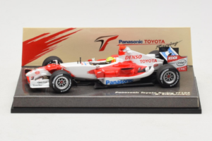 Toyota TF105 #17 R. Schumacher Panasonic Toyota Racing F1 2005 Minichamps 1:43 AM58296 Metāls