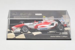 Toyota TF104 Panasonic Racing #0 R. Zonta 3rd Driver 2004 Minichamps 1:43 400040038 Metāls — attēls 5 no 5