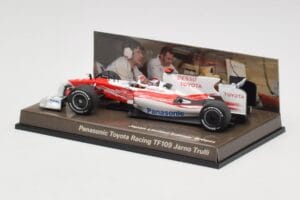 Toyota TF109 Panasonic Toyota Racing #9 J. Trulli F1 2009 Minichamps 1:43 AM62130 Metāls — attēls 3 no 5
