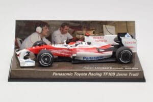 Toyota TF109 Panasonic Toyota Racing #9 J. Trulli F1 2009 Minichamps 1:43 AM62130 Metāls