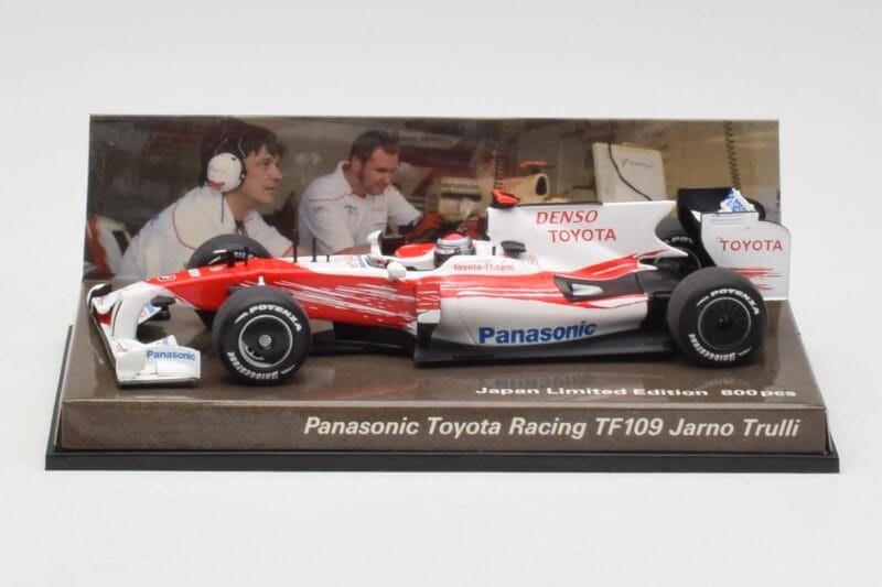 Toyota TF109 Panasonic Toyota Racing #9 J. Trulli F1 2009 Minichamps 1:43 AM62130 Metāls