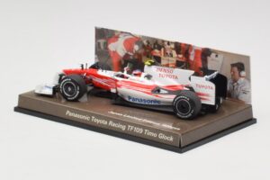 Toyota TF109 Panasonic Toyota Racing #10 T. Glock F1 2009 Minichamps 1:43 AM62131 Metāls — attēls 3 no 5