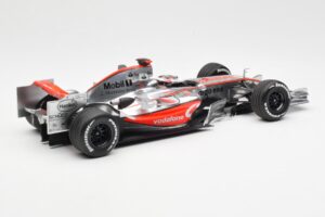 McLaren MP4-22 Mercedes #1 F. Alonso Showcar 2007 Minichamps 1:18 533071871 Metāls — attēls 2 no 6