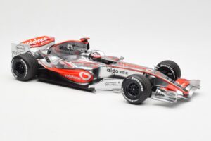 McLaren MP4-22 Mercedes #1 F. Alonso Showcar 2007 Minichamps 1:18 533071871 Metāls — attēls 4 no 6