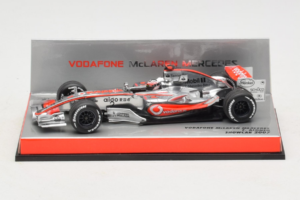 McLaren MP4-22 Mercedes #1 F. Alonso Vodafone McLaren Showcar F1 2007 Minichamps 1:43 533074371 Metāls