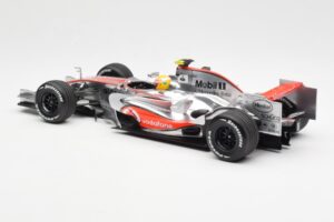 McLaren MP4-22 Mercedes #2 L. Hamilton 2007 Dealer Edition Minichamps 1:18 530071802 Metāls — attēls 5 no 6