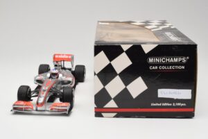 McLaren MP4-25 Vodafone #1 J. Button F1 2010 Minichamps 1:18 530101871-R1 Metāls — attēls 6 no 7