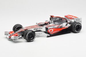 McLaren MP4-22 Mercedes #1 F. Alonso Presentation Valencia 2007 Minichamps 1:18 538071871 Metāls