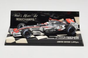 Dallara F303 N. Piquet British F3 Championship 2003 Minichamps 1:43 400030333 Metāls