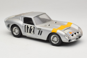 Ferrari 250 GTO #172 Tour de France 1964 Bburago 1:18 7011 Metāls — attēls 6 no 8