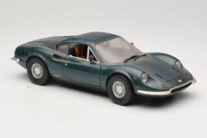 Ferrari 246 GT Dino Zaļš Anson 1:18 30359 Metāls — attēls 6 no 8