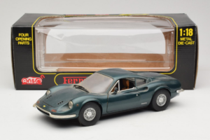 Ferrari 246 GT Dino Zaļš Anson 1:18 30359 Metāls — attēls 8 no 8