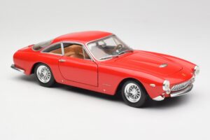 Ferrari 250 GT Berlinetta SWB Sarkans Hot Wheels 1:18 B6053 Metāls — attēls 6 no 8
