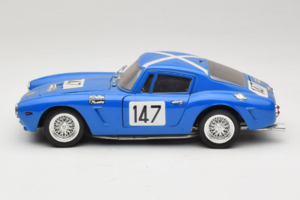 Ferrari 250 GT Berlinette #147 Zils Jouef Evolution 1:18 3023 Metāls — attēls 4 no 8