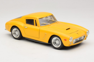 Ferrari 250 GT Berlinetta Dzeltens Jouef Evolution 1:18 301200 Metāls — attēls 6 no 8