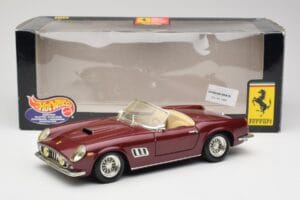 Ferrari 250 GT California Sarkans Hot Wheels 1:18 3401158 Metāls — attēls 8 no 8