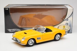 Ferrari 250 GT California Spider Dzeltens Hot Wheels 1:18 23905 Metāls — attēls 8 no 8