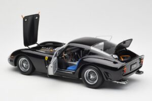 Ferrari 250 GTO Melns Kyosho 1:18 08431BK Metāls — attēls 5 no 8