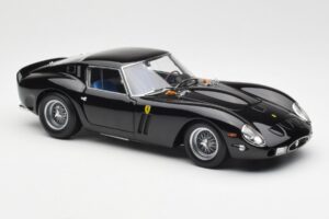 Ferrari 250 GTO Melns Kyosho 1:18 08431BK Metāls — attēls 6 no 8