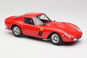Ferrari 250 GTO London Show Sarkans CMC 1:18 M-256 Metāls — attēls 4 no 6