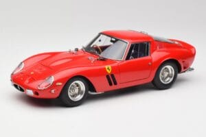 Ferrari 250 GTO London Show Sarkans CMC 1:18 M-256 Metāls