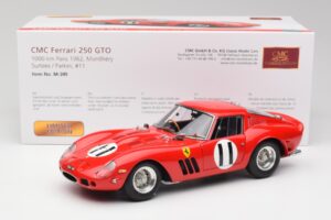 Ferrari 250 GTO #11 J. Surtees / M. Parkes Paris 1000km 1962 CMC 1:18 M-249 Metāls — attēls 6 no 6