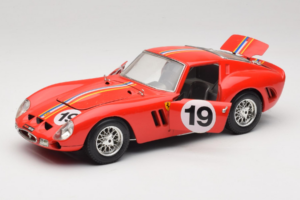 Ferrari 250 GTO #19 Sarkans Svītras 1962 Bburago 1:18 3011-P3 Metāls — attēls 2 no 8