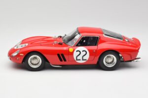 Ferrari 250 GTO #22 Beurlys / Elde / Mason 24 Hours of Le Mans 1962 CMC 1:18 M-253 Metāls — attēls 3 no 6
