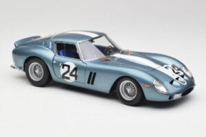Ferrari 250 GTO #24 P. Rodriguez 12 Hours of Sebring GT3.0 Winner 1962 Kyosho 1:18 08438D Metāls — attēls 6 no 8