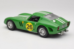 Ferrari 250 GTO #26 Zaļš Baltas Svītras 1962 Bburago 1:18 3011-G3 Metāls — attēls 7 no 8