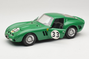 Ferrari 250 GTO #33 Zaļš Bburago 1:18 3011-G1 Metāls — attēls 2 no 8