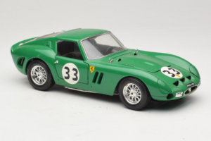 Ferrari 250 GTO #33 Zaļš Bburago 1:18 3011-G1 Metāls — attēls 6 no 8