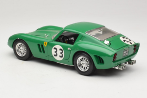 Ferrari 250 GTO #33 Zaļš Bburago 1:18 3011-G1 Metāls — attēls 7 no 8
