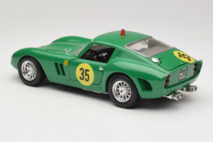 Ferrari 250 GTO #35 Zaļš 1962 Bburago 1:18 3011-G2 Metāls — attēls 7 no 8