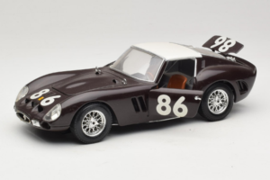Ferrari 250 GTO #86 Melns Bburago 1:18 3011-B1 Metāls — attēls 2 no 8