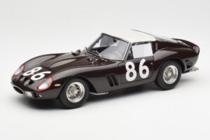 Ferrari 250 GTO #86 Targa Florio 1962 CMC 1:18 M-156 Metāls