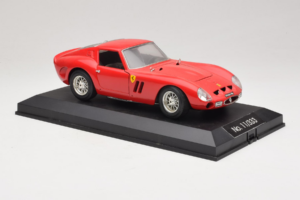 Ferrari 250 GTO Sarkans Replacement Stand Exclusive Cars 1:18 EC005 Metāls — attēls 6 no 8