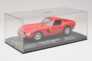 Ferrari 250 GTO Sarkans Replacement Stand Exclusive Cars 1:18 EC005 Metāls — attēls 8 no 8