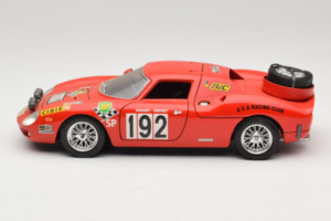 Ferrari 250 LM #192 Sarkans 1965 Bburago 1:18 3033-P1 Metāls — attēls 4 no 8