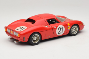 Ferrari 250 LM #21 M. Gregory / J. Rindt 24 Hours of Le Mans 1965 Bburago 1:18 3033-P2 Metāls — attēls 3 no 8