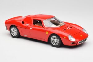 Ferrari 250 Le Mans Sarkans Bburago 1:18 3033 Metāls — attēls 6 no 8